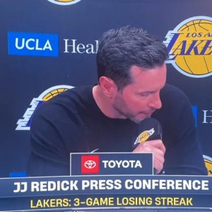 开云登录入口-雷迪克谈表现：每个人都尽力用正确的方式打球，为团队而战